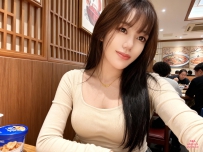白云服务控口活一流大屁屁女友 - 艾夏