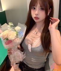 白云梅花园00后嫩妹- 嘉嘉菲